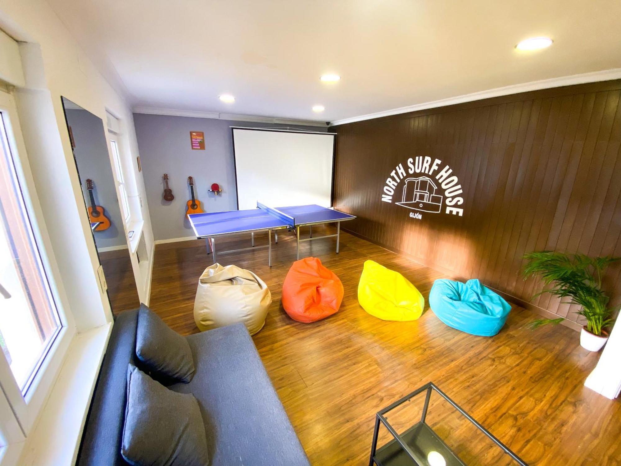 A Pousada North Surf House Gijón Exterior foto